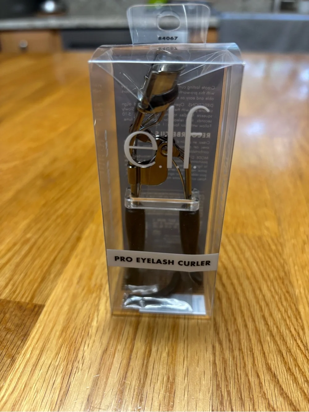 e.l.f. Pro Eyelash Curler - silver and Black